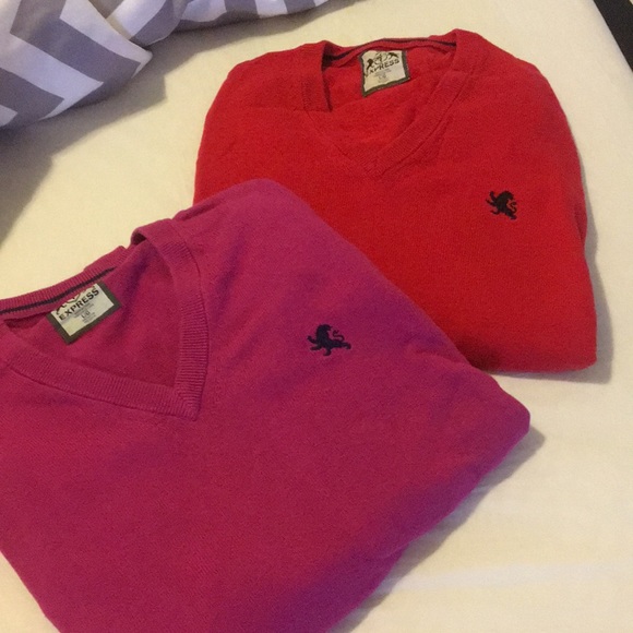 Express sweaters - Picture 4 of 7